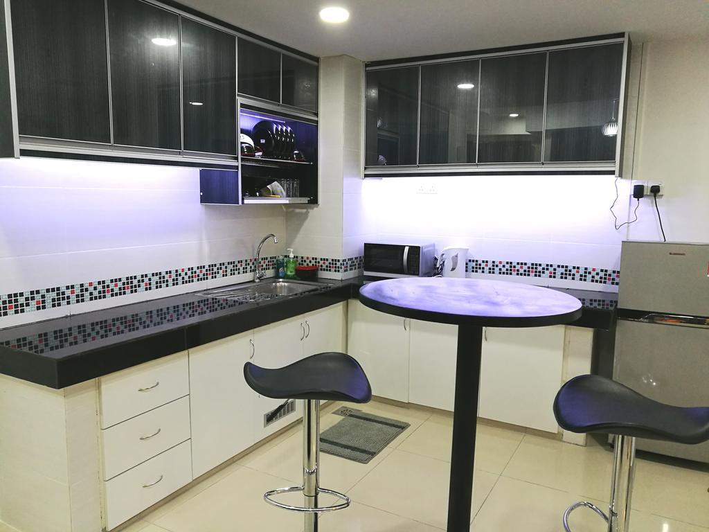 Nf Suites D'Perdana Condo Кота-Бару Екстер'єр фото